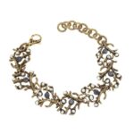 Bracciale artigianale a forma di corallo con perle