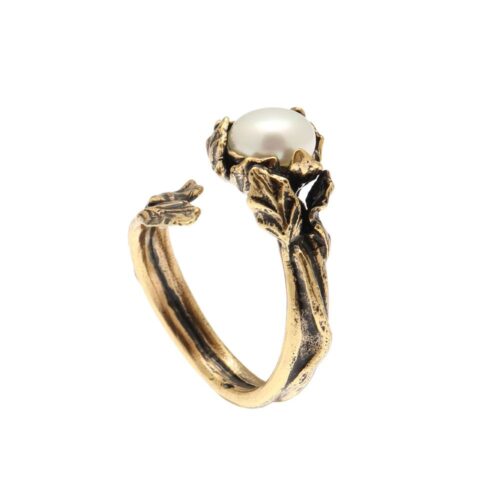 Anello fatto a mano con perla