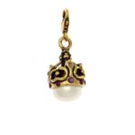 Bigiotteria di lusso a forma di corona con perla